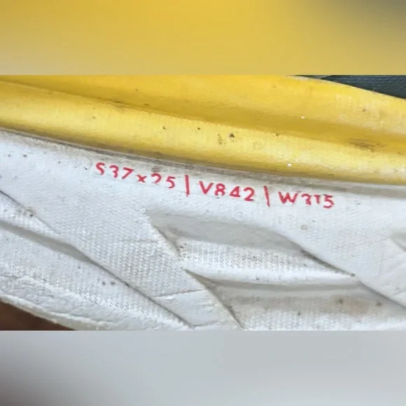 Hoka bondi 8 men’s athletic running shoes sneakers Sz 12.5D or 12 1/2) - Picture 7 of 15